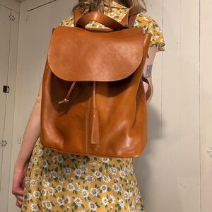 The perfect 100% leather backpack